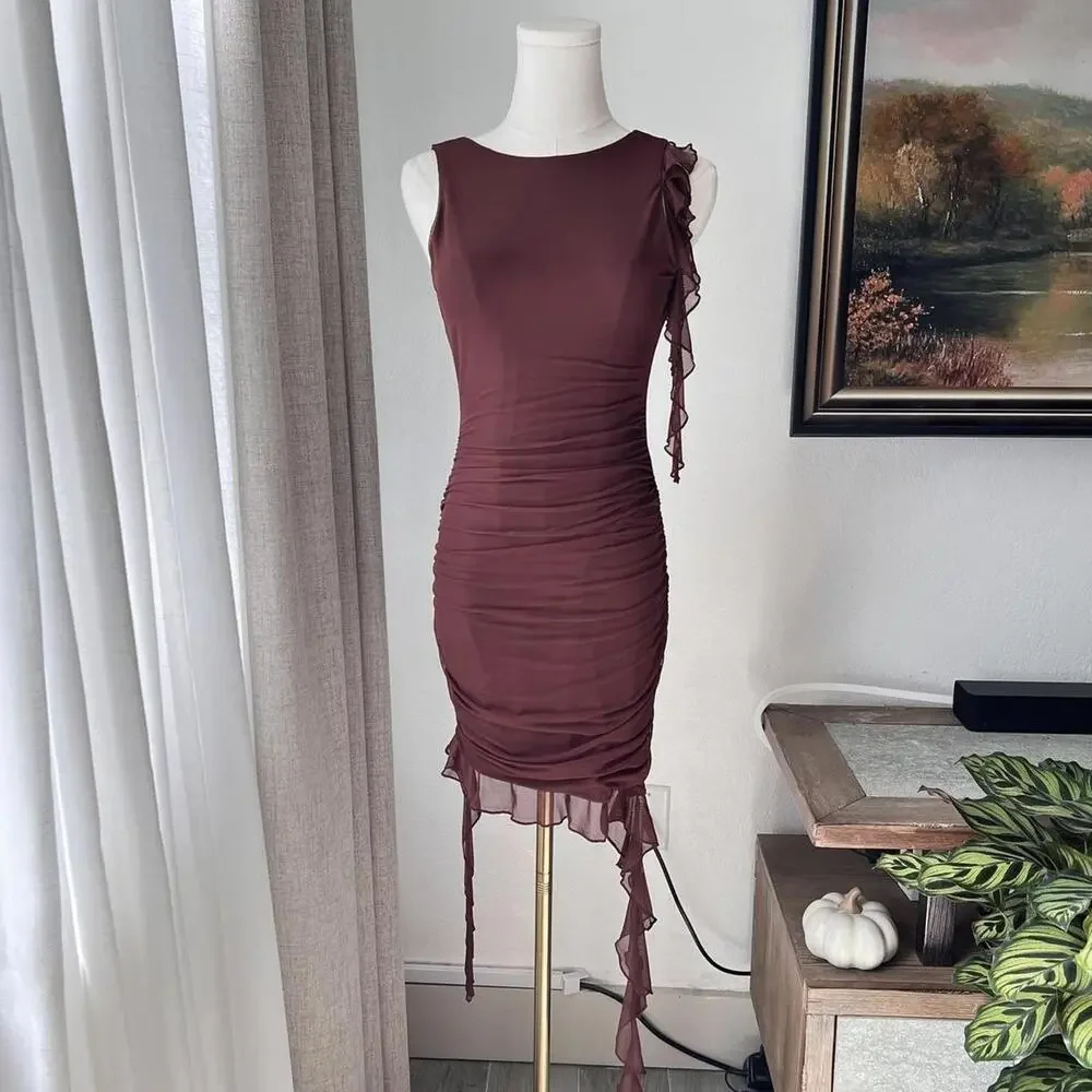 Oh Polly Ruched Brown Mini Dress – Size 6 (Fits Like 4) NWT - Picture 1 of 8